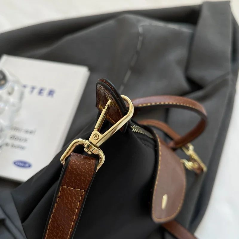 Shoulder bag "Le Champ", nylon