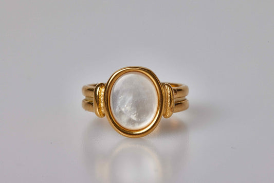 Luna Ring
