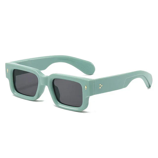 Sonnenbrille – Vintage- und Nieten-Design – UV400-Schutz und Verlaufsglas