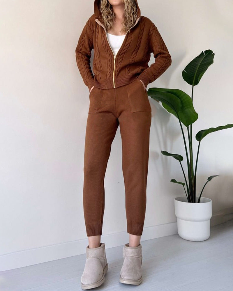 ANIA | TWO-PIECE SET MADE OF TWISTED JACQUARD