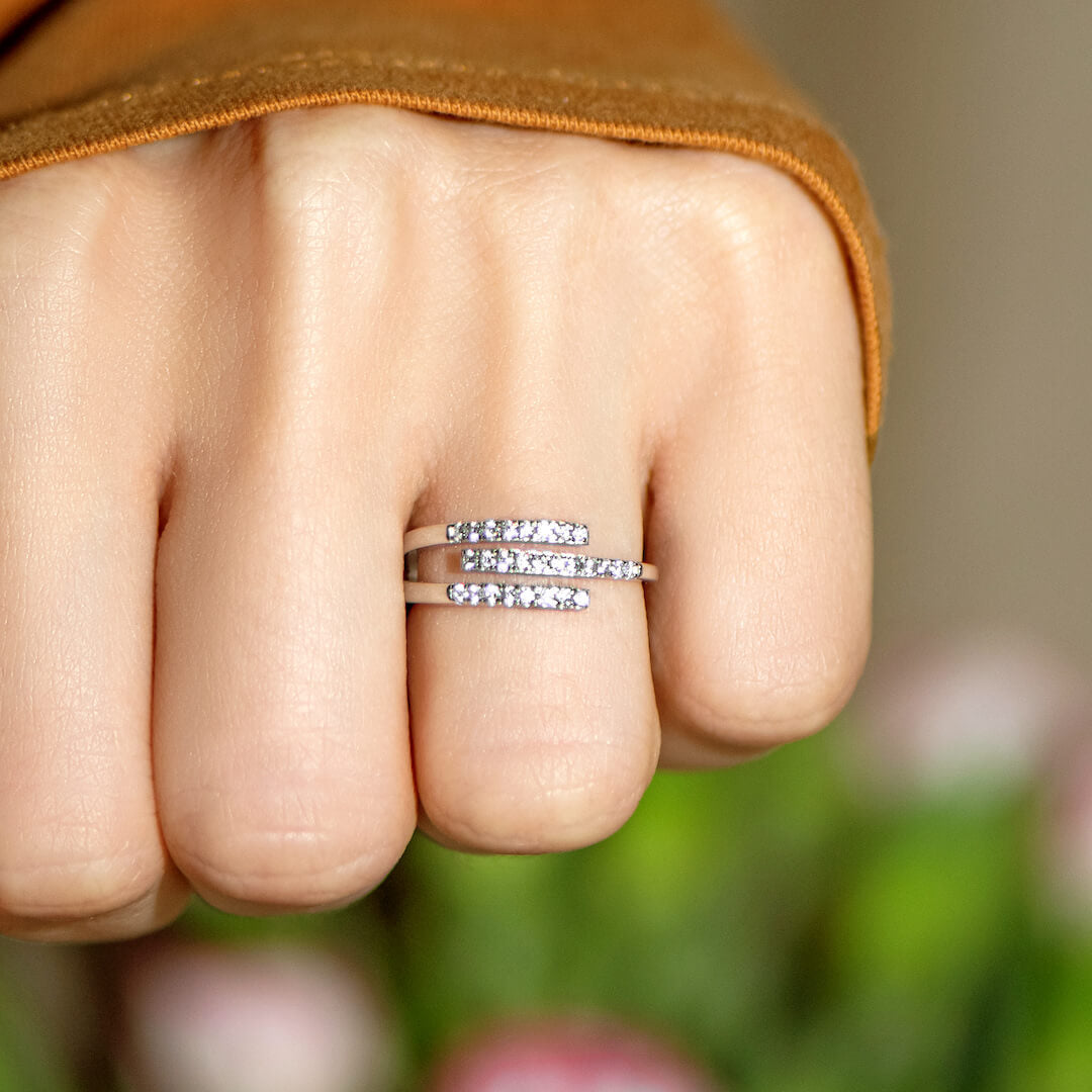 Unsere Wege haben sich aus einem bestimmten Grund gekreuzt Dreifach paralleler PAVÉ-Ring