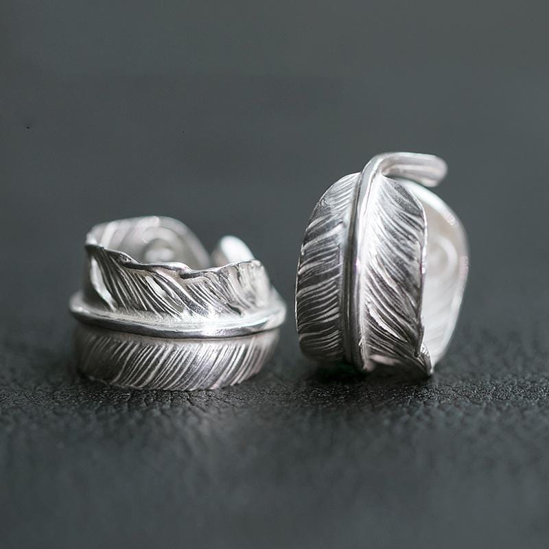 HANDMADE FEATHER SILVER RING