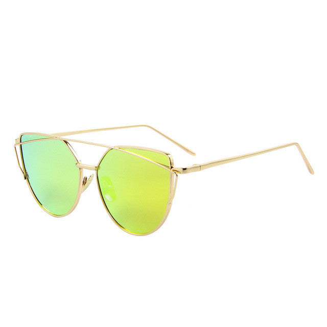 Cat-Eye-Sonnenbrille mit flachen Gläsern