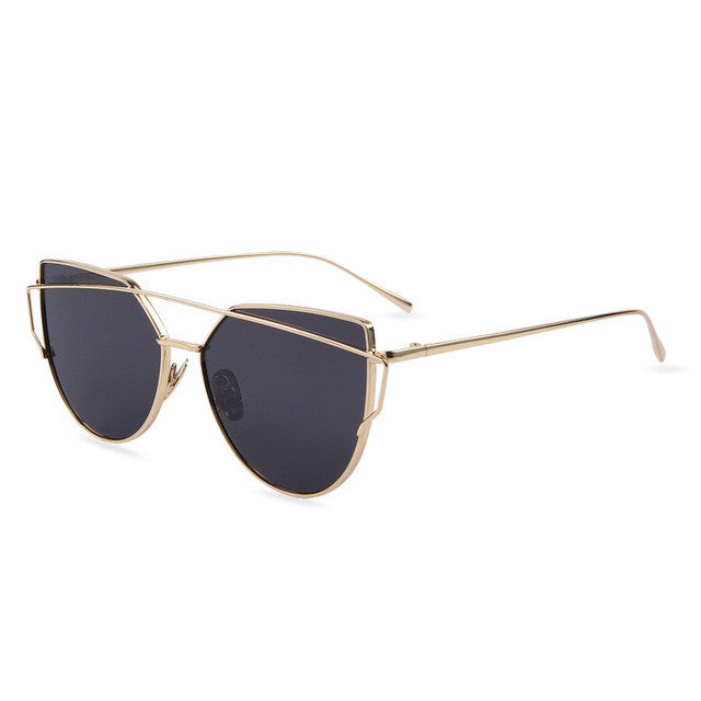 Cat-Eye-Sonnenbrille mit flachen Gläsern