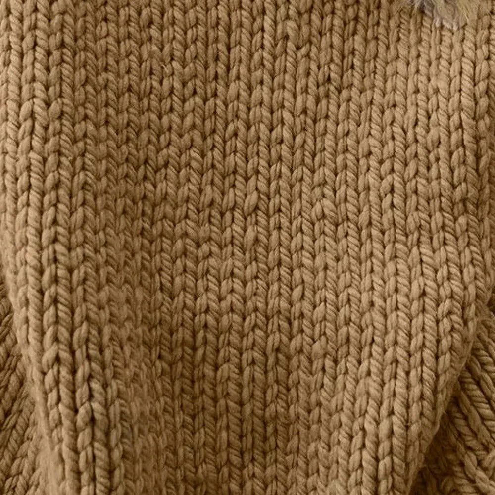 Stella - Casual knitted sweater with a half-length collar
