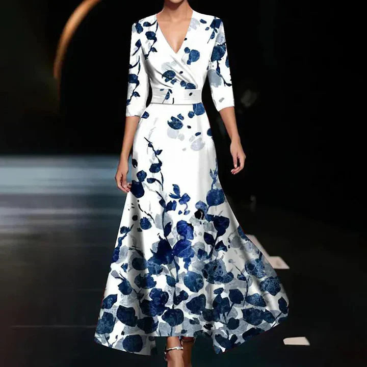 Mara | Elegant Dress with Sleeves