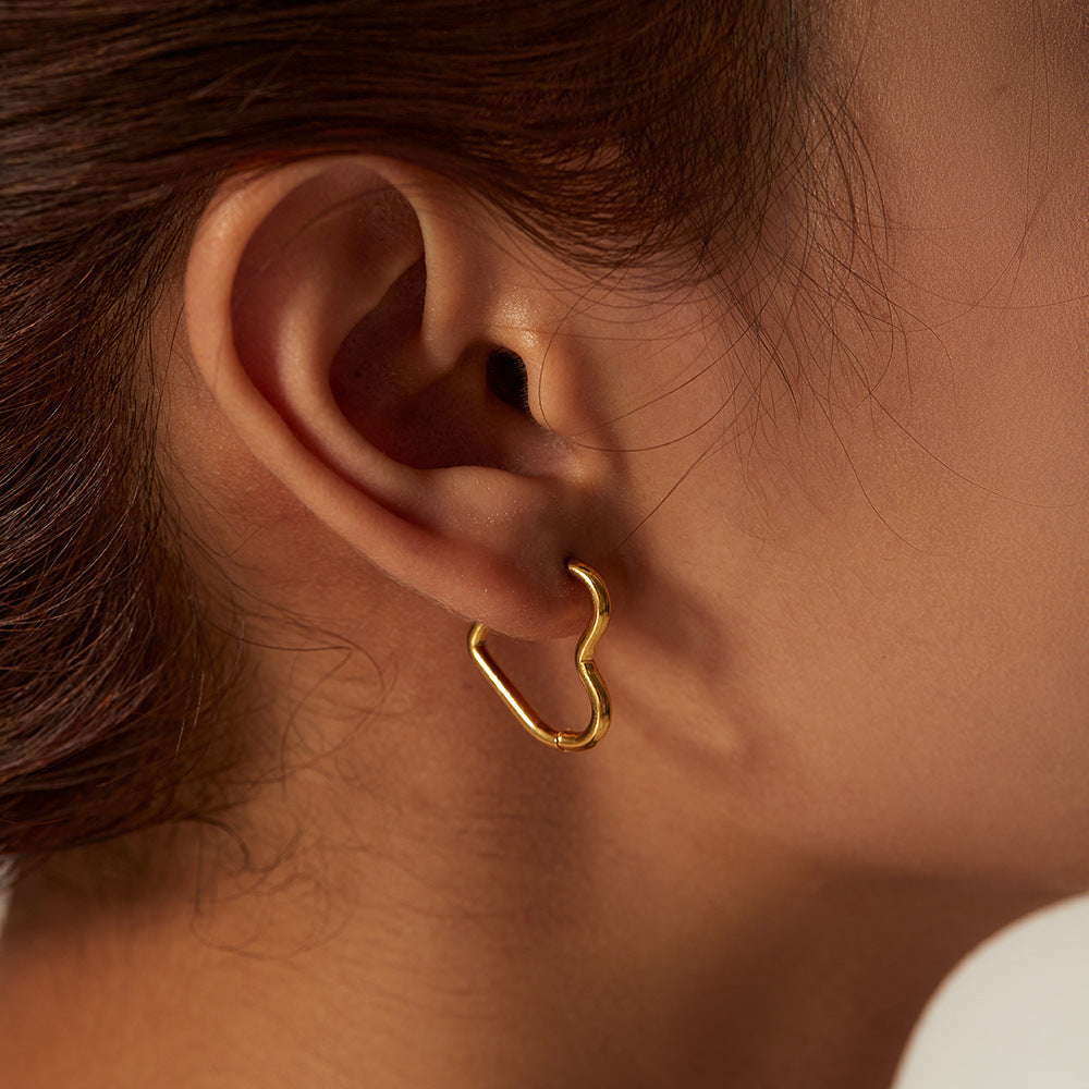 Heart Contour Earrings