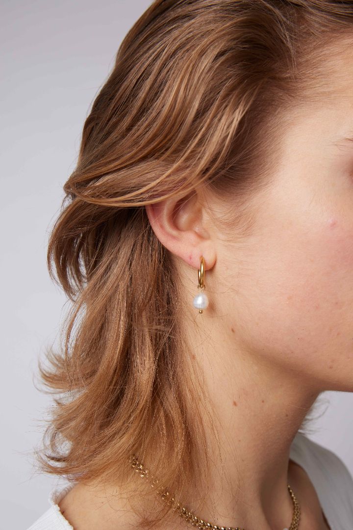 Pearl Drop Earrings