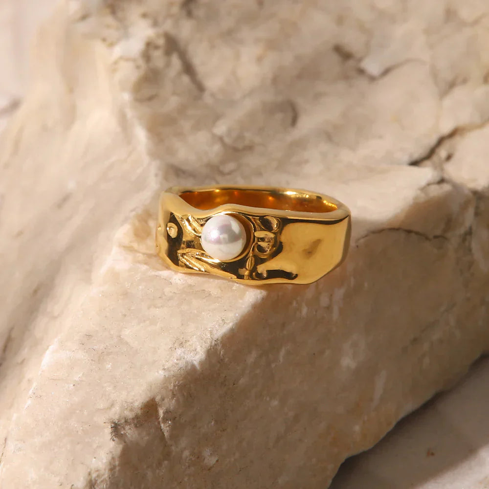 Maya Pearl Ring