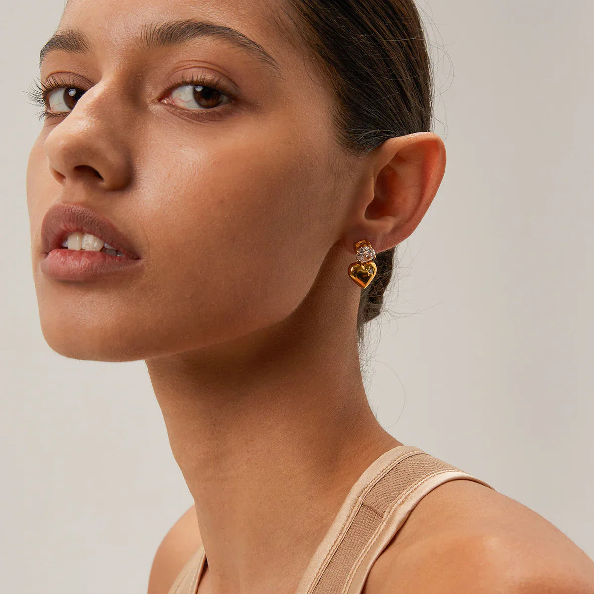 Mila Heart Earrings