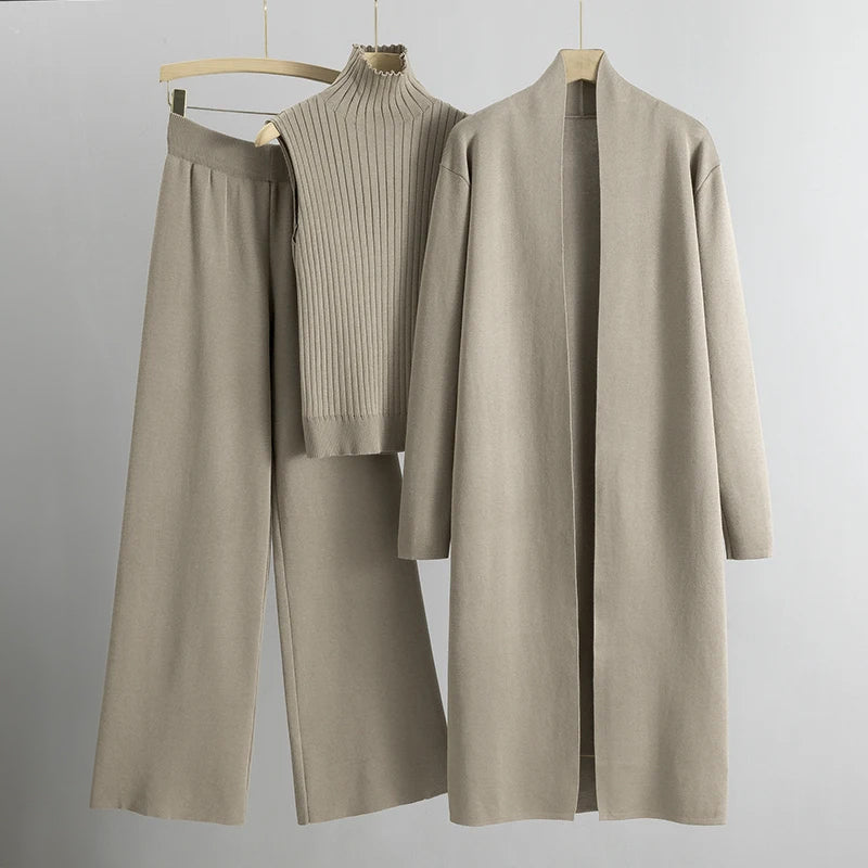 Kristina | Three-Piece Set
