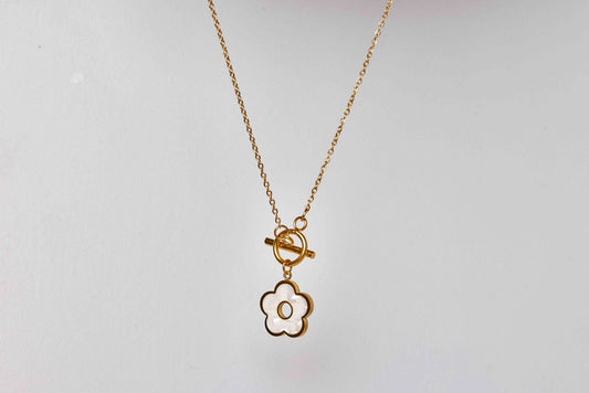 Pearl Flora Necklace