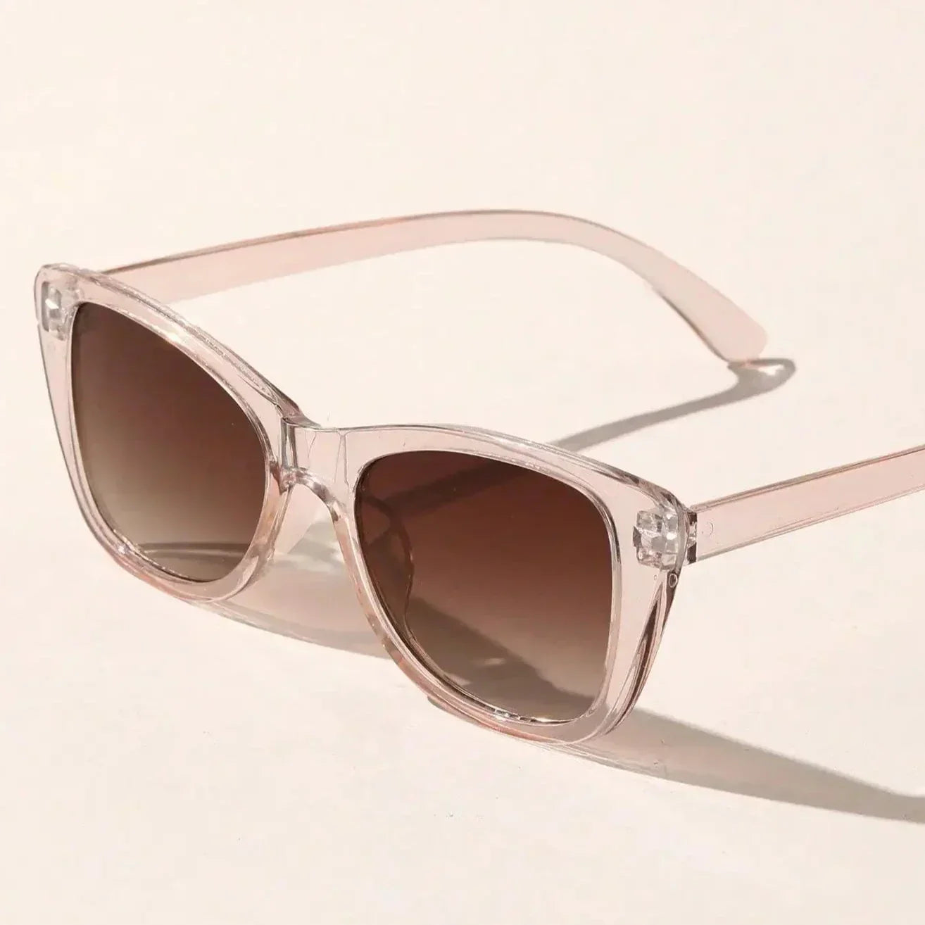 Jess Blossom Zonnebril - Rubor / Elegante - UV Bescherming