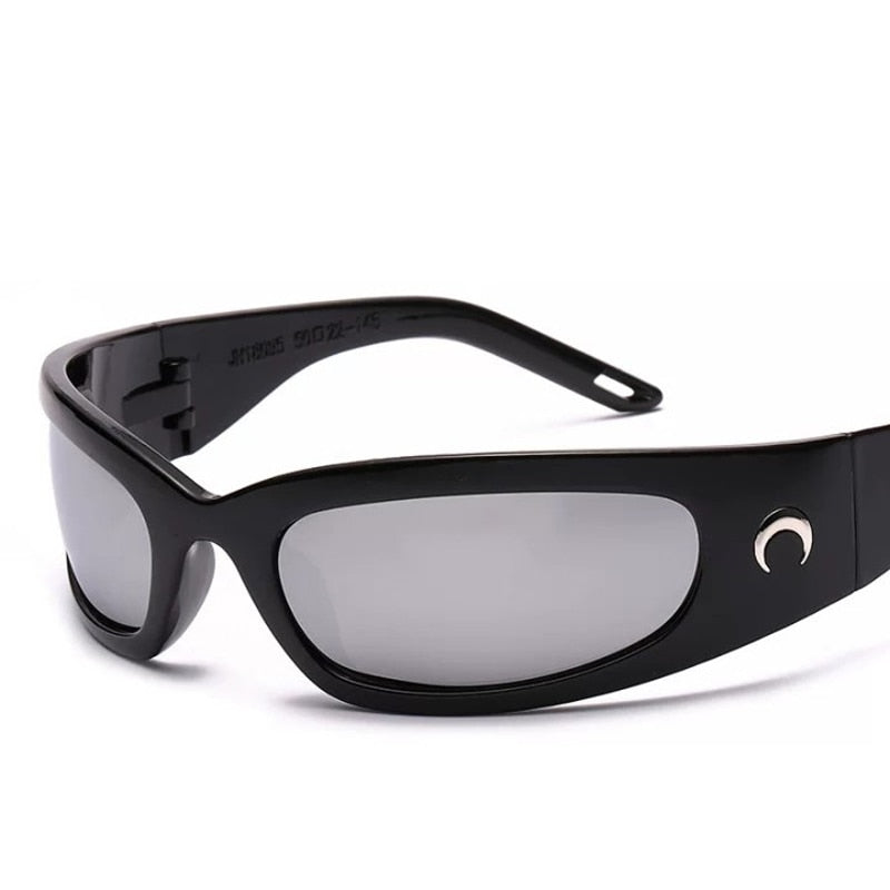 Sporty Goggle-Style