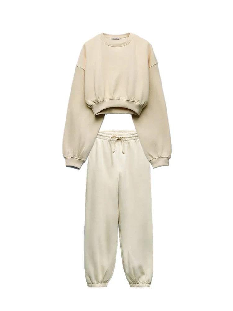 Merel | Two-Piece Crop Top Comfort Set