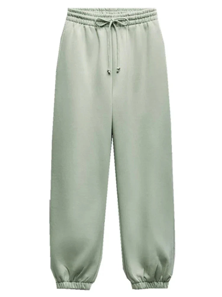 Merel | Two-Piece Crop Top Comfort Set