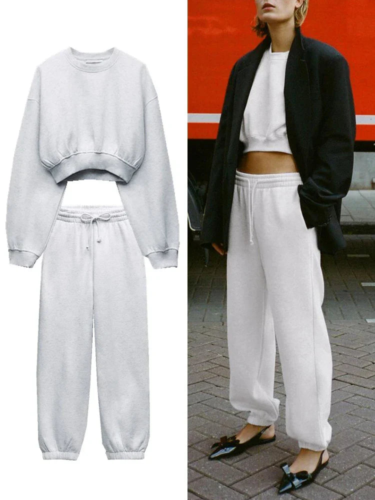 Merel | Two-Piece Crop Top Comfort Set