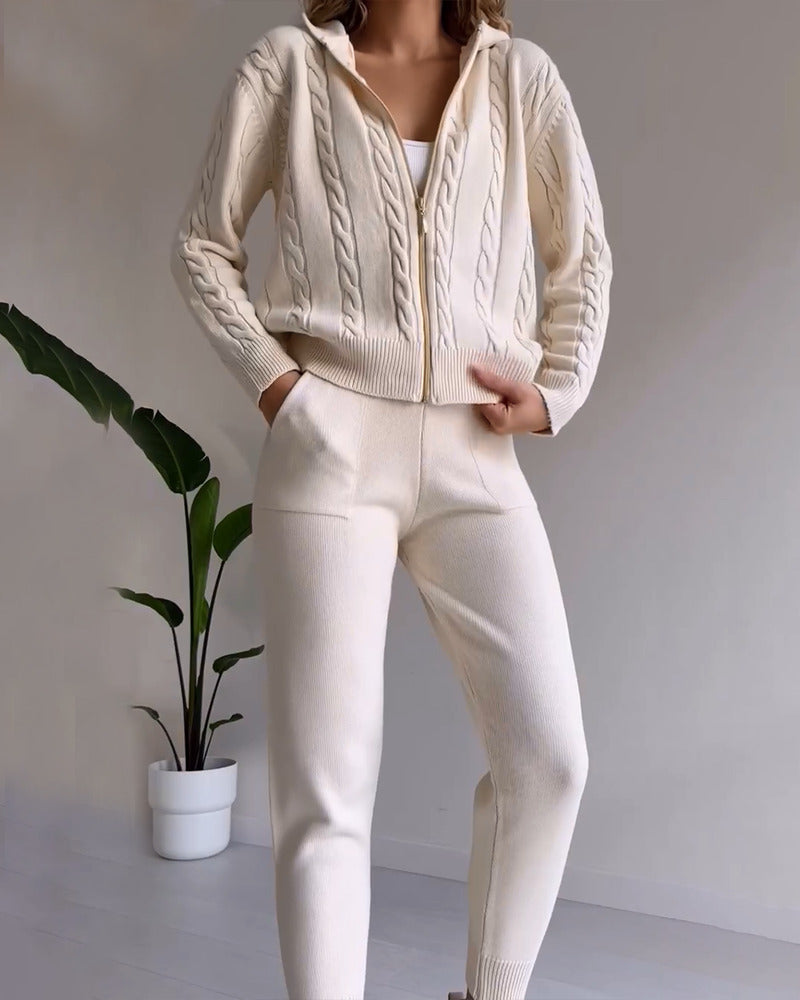 ANIA | TWO-PIECE SET MADE OF TWISTED JACQUARD