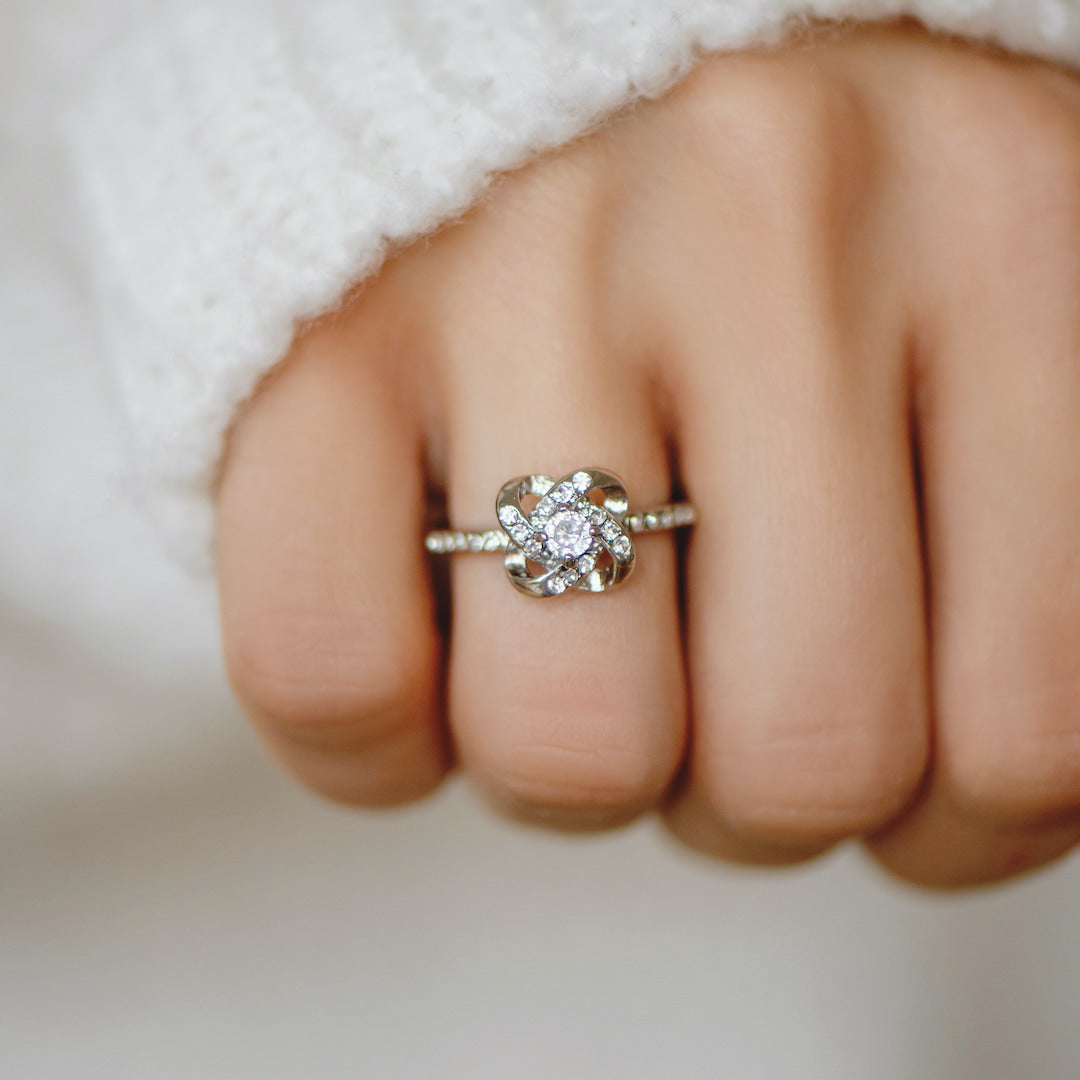 Mother & Daughter - Love Knot Ring