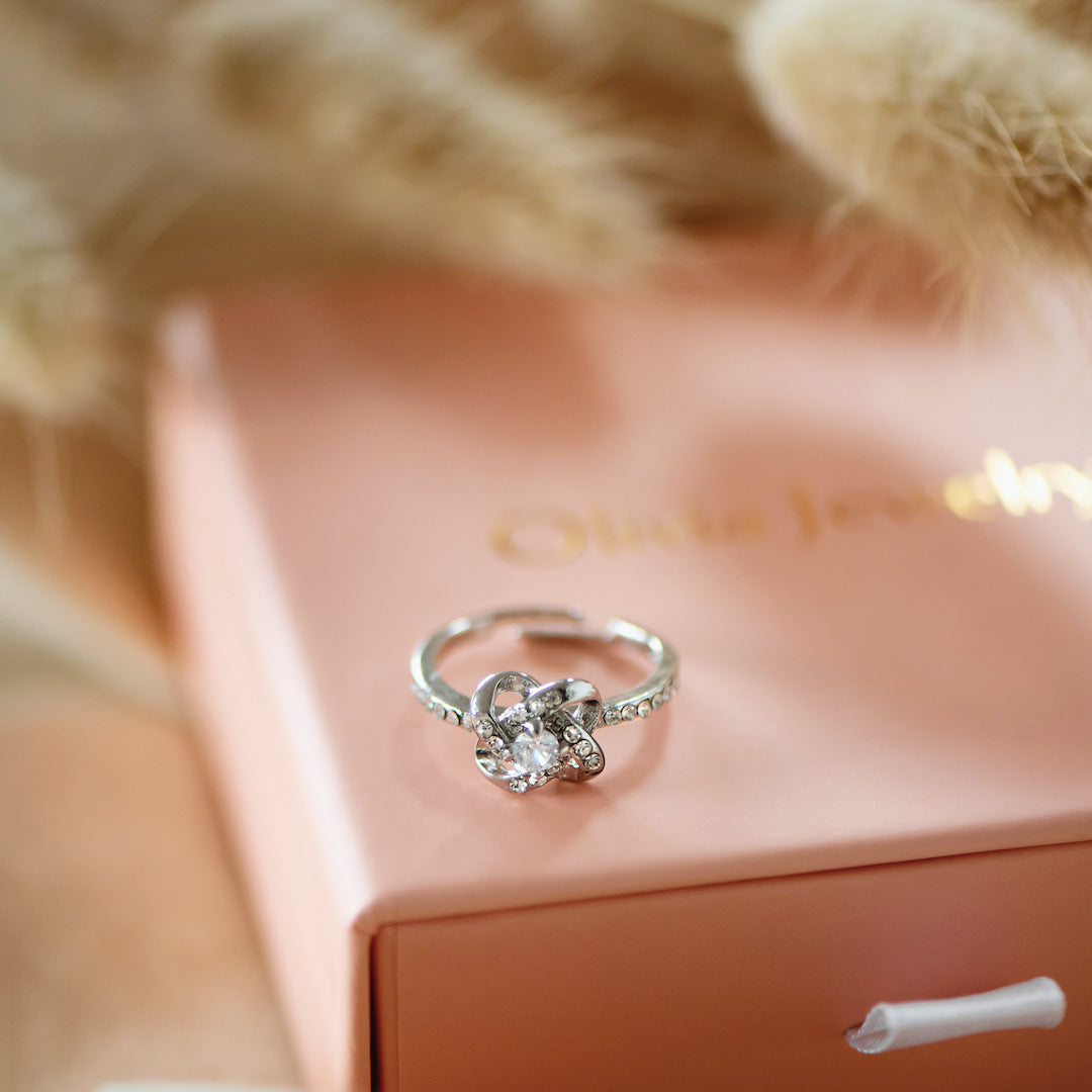 Mother & Daughter - Love Knot Ring